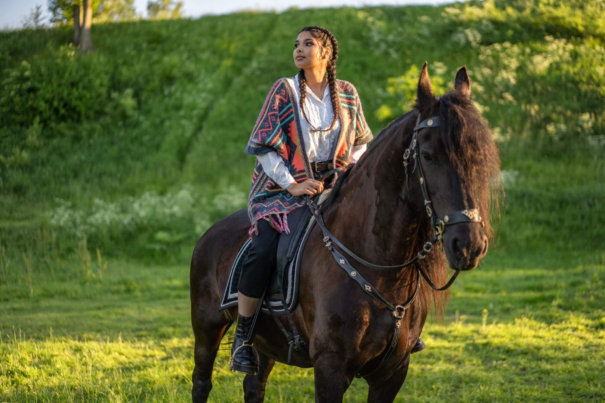 senior picture ideas for horse riders